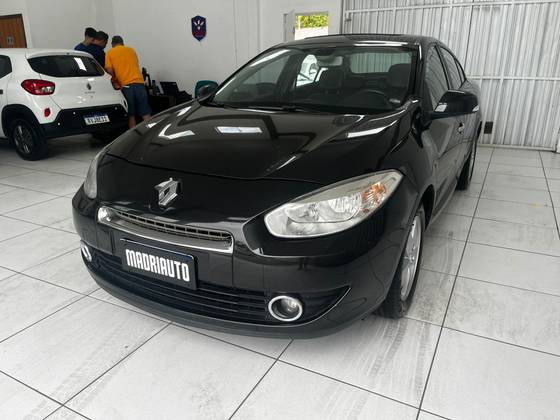 RENAULT FLUENCE 2.0 DYNAMIQUE 16V FLEX 4P AUTOMÁTICO RENAULT FLUENCE 2.0 DYNAMIQUE 16V FLEX 4P AUTOMÁTICO